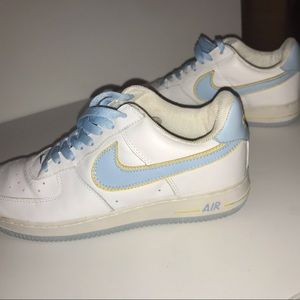 NIKE AIR FORCE 1  White Ice Blue-Maize Yellow